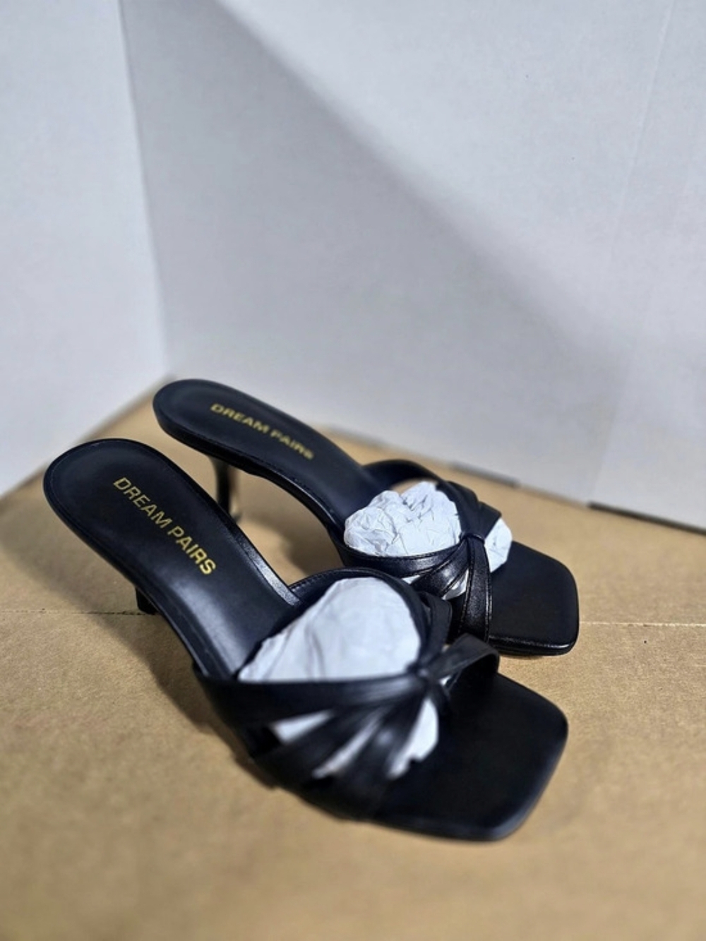 Dream Pairs Women's Strappy Kitten Heel Thong Sandals Strappy Kitten Heel Thong